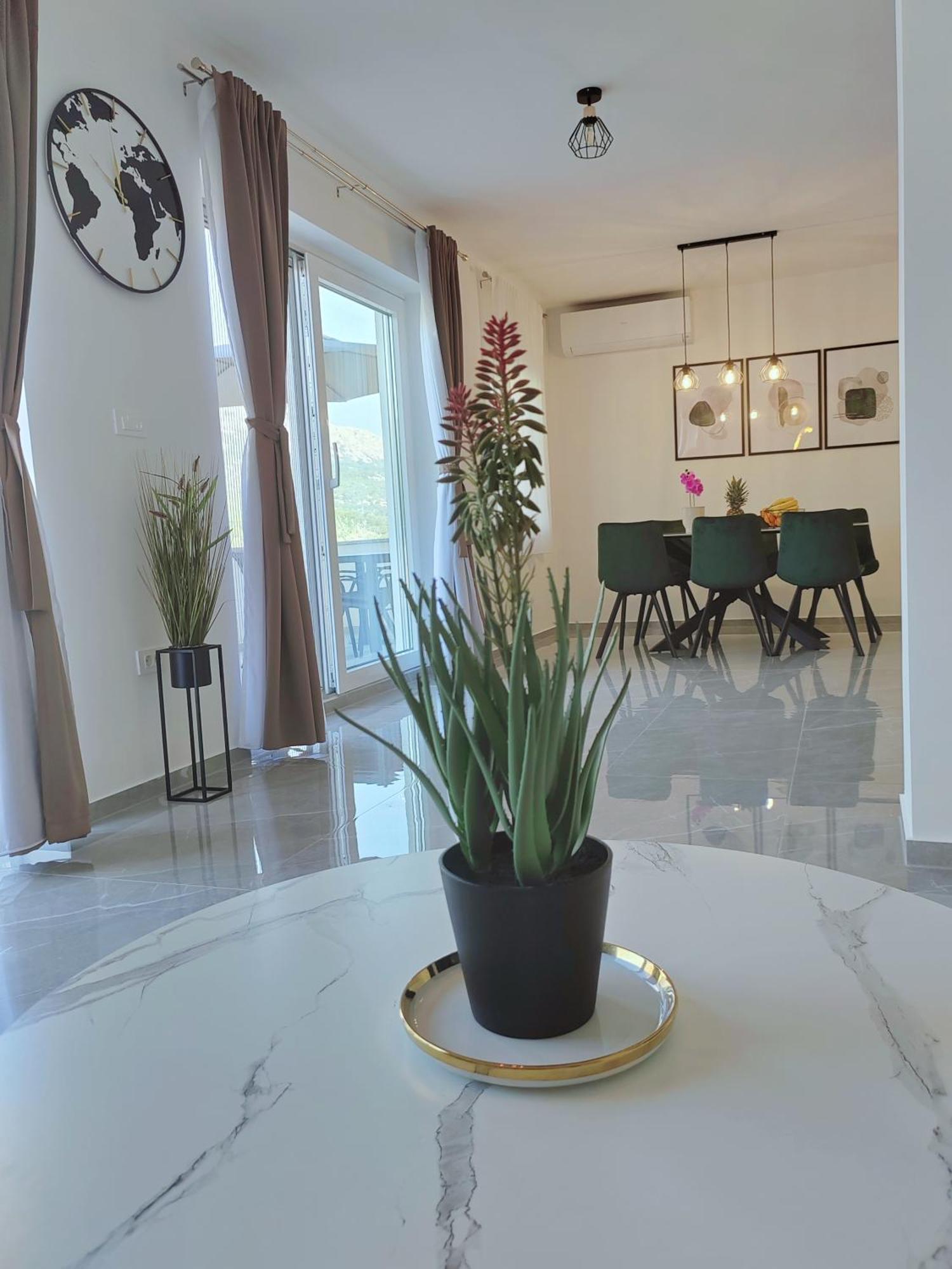 Apartments Alen Draga Bašćanska Esterno foto