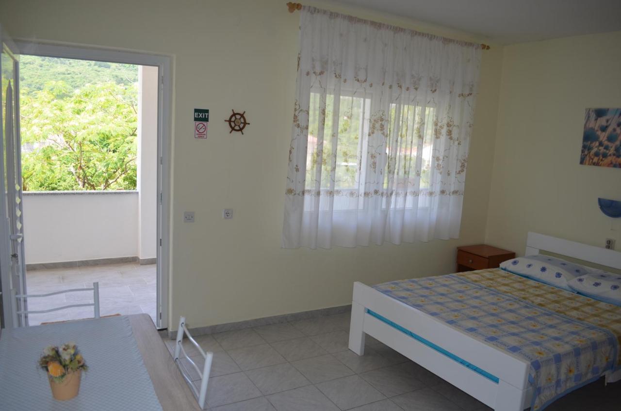 Apartments Alen Draga Bašćanska Esterno foto